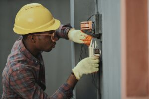 Trying Electrician Jobs in Canada